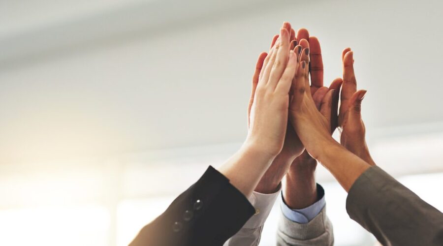 Success Stories: How B2BConnective Benefits Businesses and Individuals