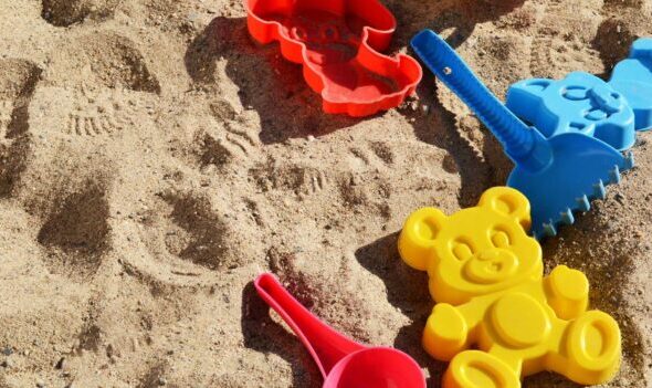 Smart LED Tischlampe „LumiFlex“